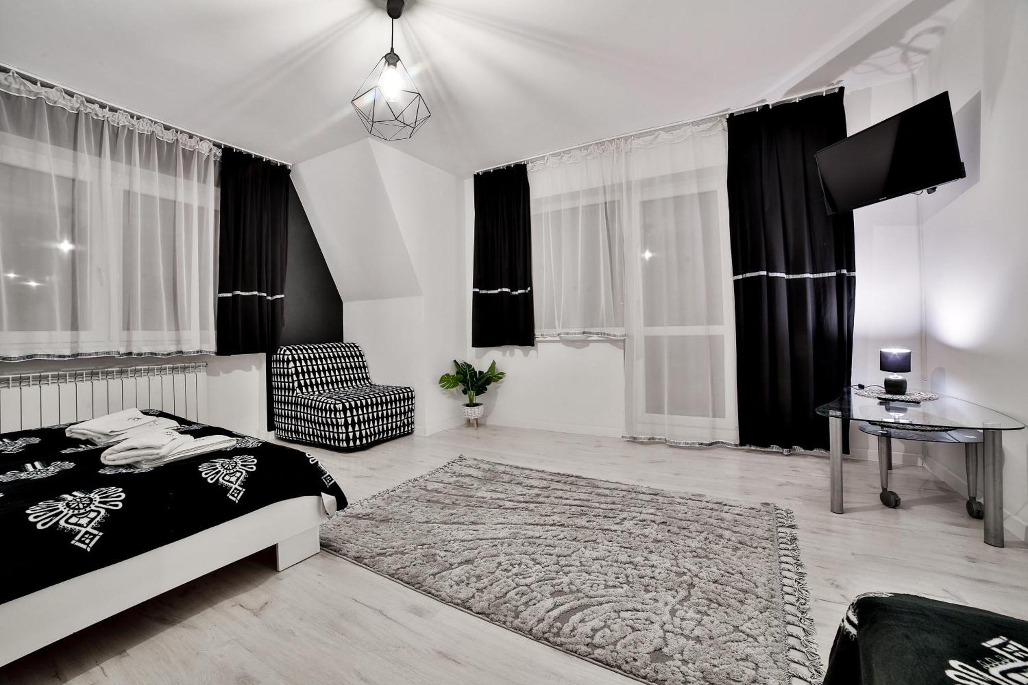 Czarna Perla Z Balkonem *